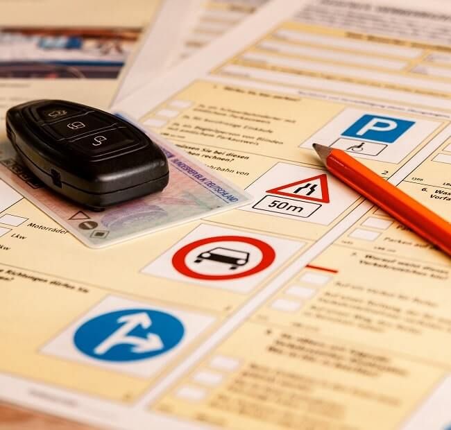 Führerschein Theoriebögen