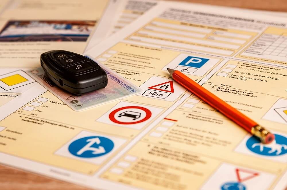 Führerschein Theoriebögen